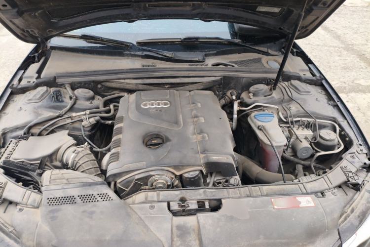 Used Audi A4L 2011 2.0 TFSI Technology Edition Engine Bay