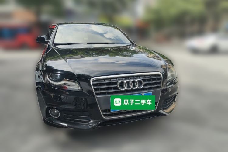 Used Audi A4L 2011 2.0 TFSI Standard Model Front Right 45 Deg