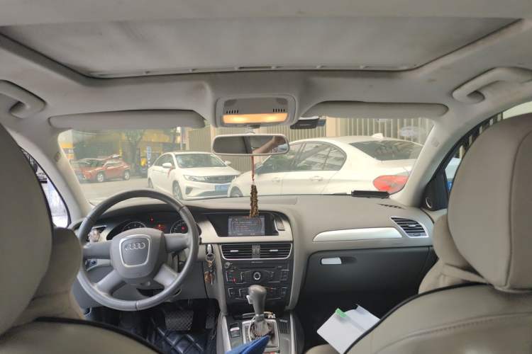 Used Audi A4L 2011 2.0 TFSI Standard Model Headliner