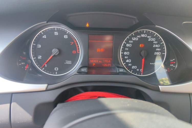 Used Audi A4L 2011 2.0 TFSI Standard Model Instrument Cluster