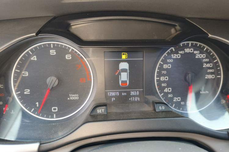 Used Audi A4L 2011 2.0 TFSI Technology Edition Instrument Cluster
