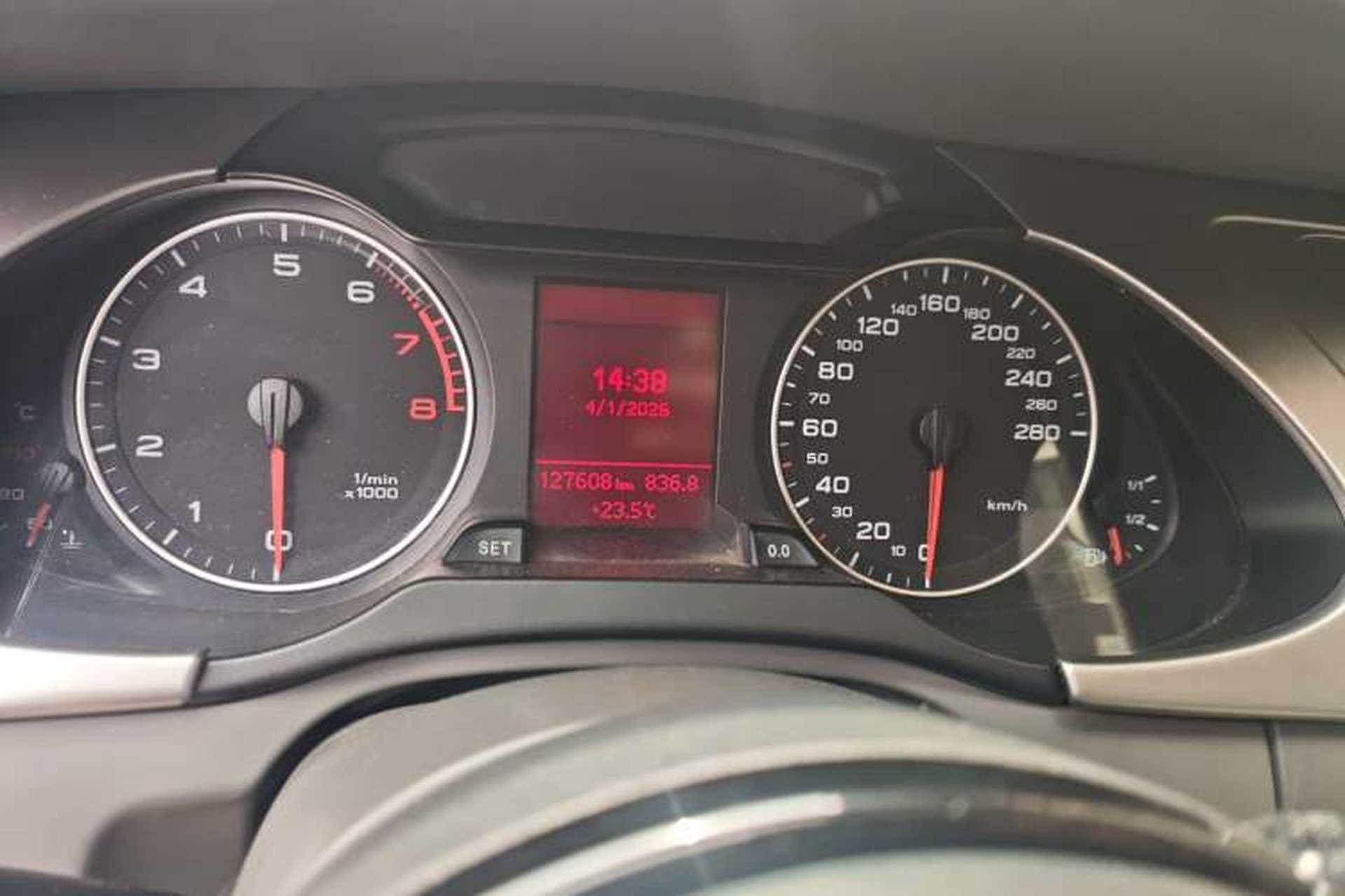 Used Audi A4L 2011 2.0 TFSI Comfort Model Instrument Cluster