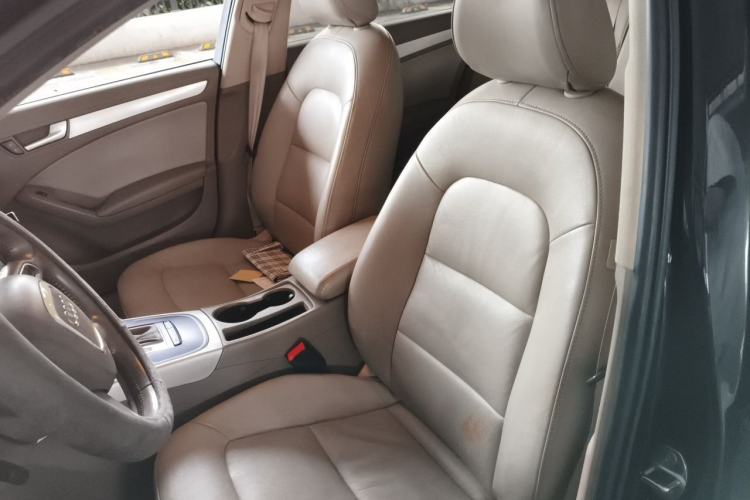 Used Audi A4L 2011 2.0 TFSI Standard Model Left Front Seat
