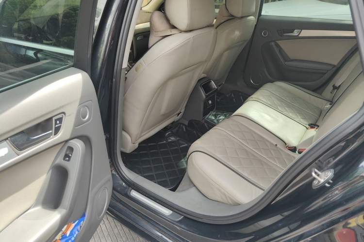 Used Audi A4L 2011 2.0 TFSI Standard Model Left Rear Seat