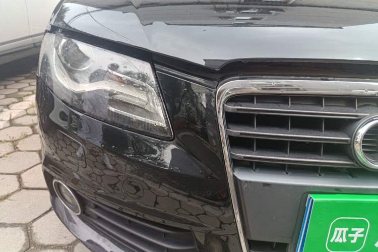 Used Audi A4L 2011 2.0 TFSI Comfort Model Right Front Headlight