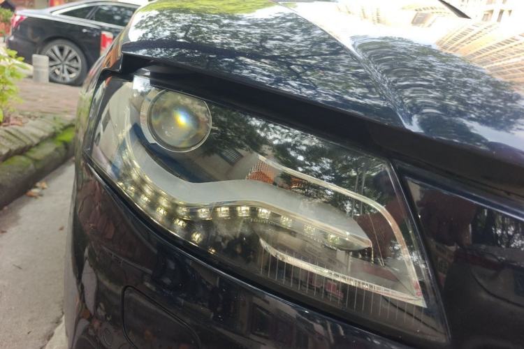 Used Audi A4L 2011 2.0 TFSI Comfort Model Right Front Headlight