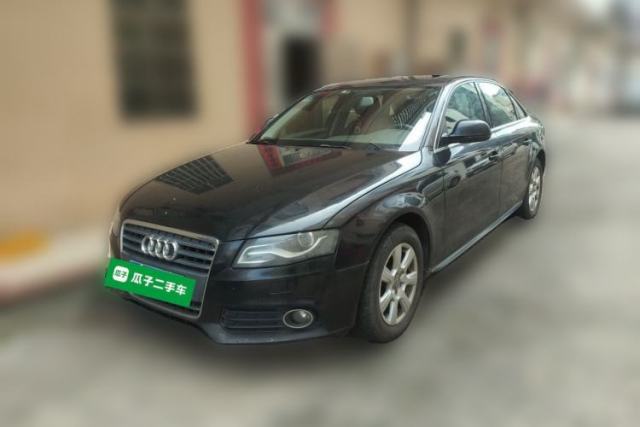 Audi A4L 2011 2.0 TFSI Standard Model de segunda mano