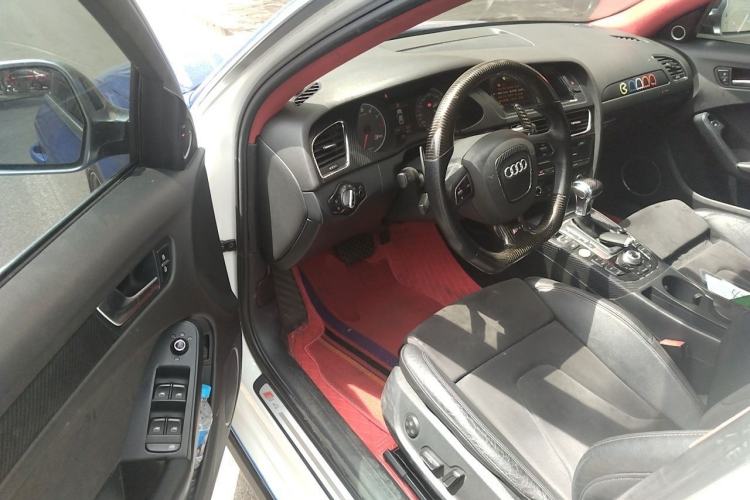Used Audi A4L 2011 2.0 TFSI Sport Edition Driver Seat
