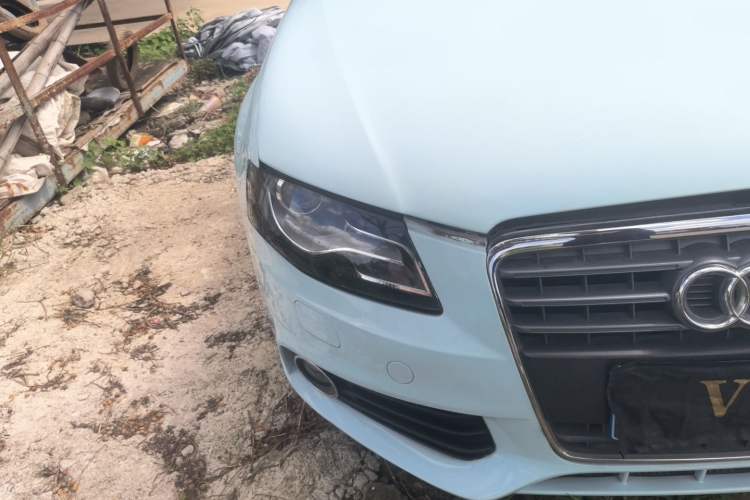 Used Audi A4L 2011 2.0 TFSI Comfort Model Right Front Headlight