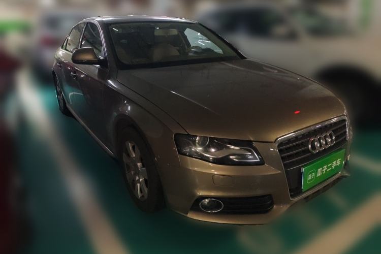 Used Audi A4L 2011 2.0 TFSI Comfort Model Front Right 45 Deg