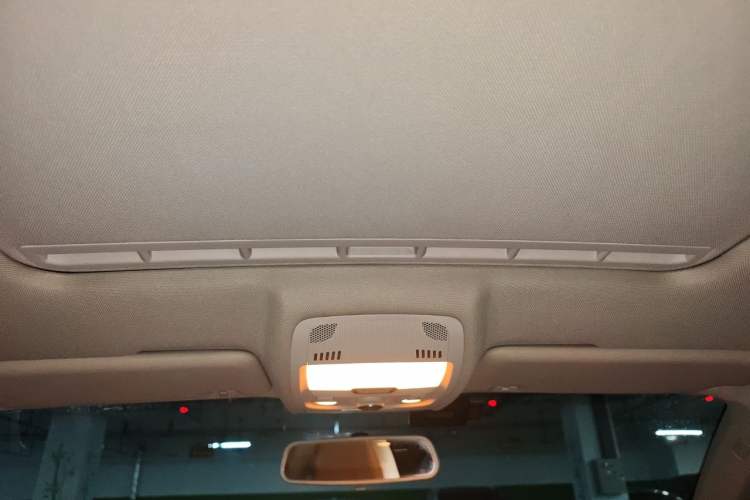 Used Audi A4L 2011 2.0 TFSI Comfort Model Headliner