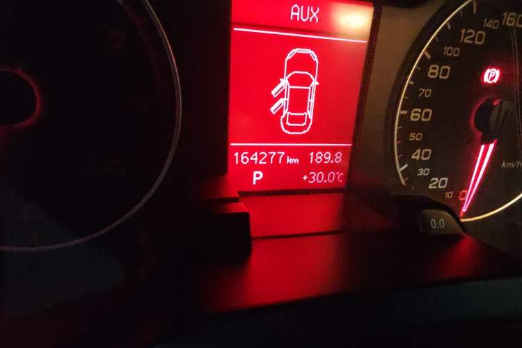 Used Audi A4L 2011 2.0 TFSI Comfort Model Odometer Close Up