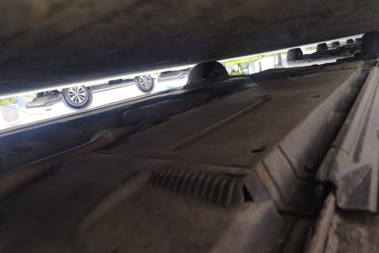 Used Audi A4L 2011 2.0 TFSI Comfort Model Chassis Front Right