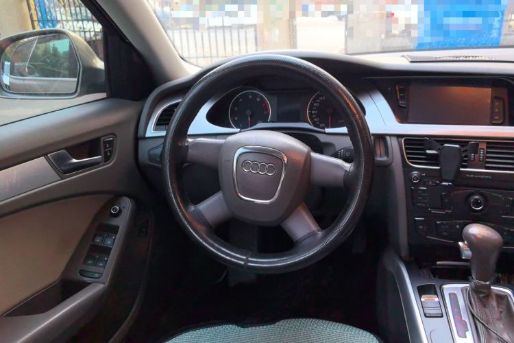 Used Audi A4L 2011 2.0 TFSI Standard Model Steering Wheel