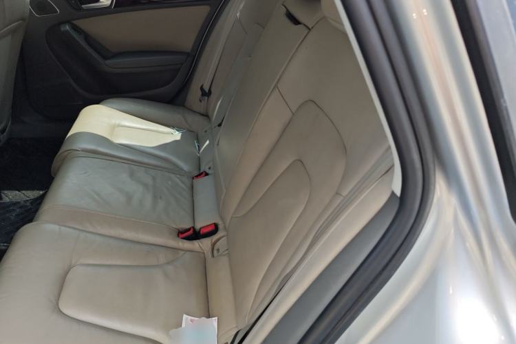 Used Audi A4L 2011 2.0 TFSI Technology Edition Left Rear Seat