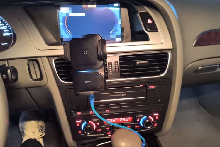 Used Audi A4L 2011 2.0 TFSI Luxury Model Audio And AC Panel