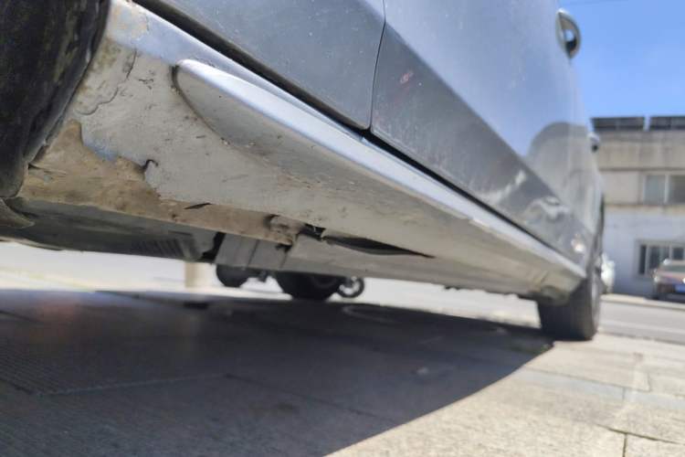 Used Audi A4L 2011 2.0 TFSI Comfort Model Chassis Front Left