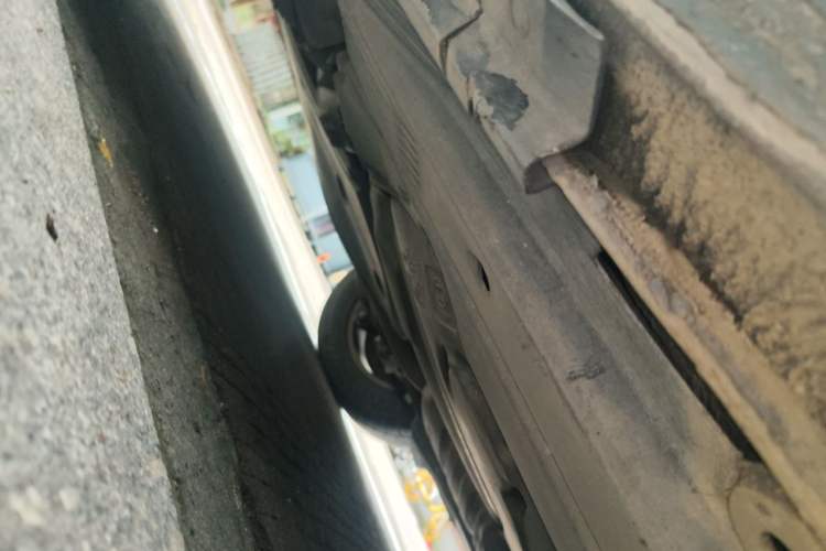 Used Audi A4L 2011 2.0 TFSI Comfort Model Chassis Front Left