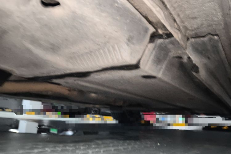 Used Audi A4L 2011 2.0 TFSI Luxury Model Chassis Front Left