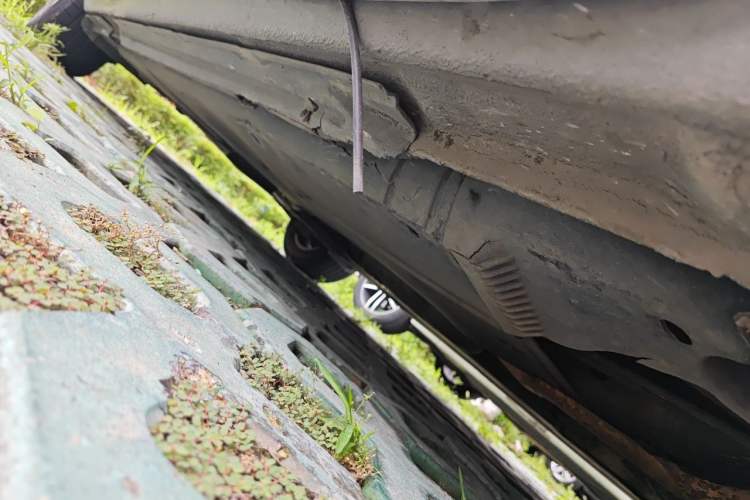 Used Audi A4L 2011 2.0 TFSI Comfort Model Chassis Front Right