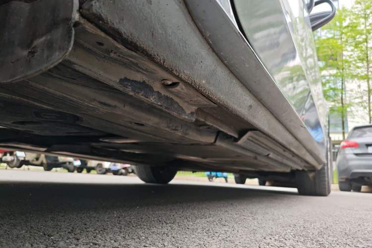 Used Audi A4L 2011 2.0 TFSI Comfort Model Chassis Rear Right