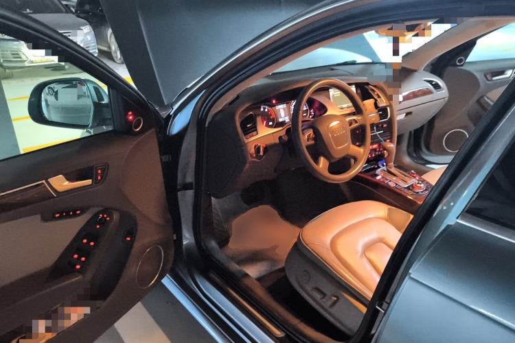 Used Audi A4L 2011 2.0 TFSI Luxury Model Driver Seat