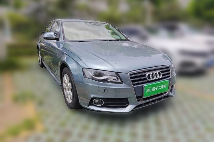 Used Audi A4L 2011 2.0 TFSI Comfort Model Front Right 45 Deg