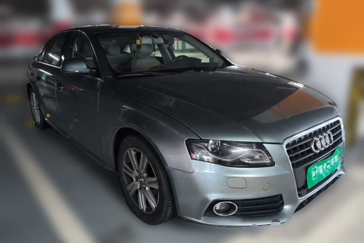 Used Audi A4L 2011 2.0 TFSI Luxury Model Front Right 45 Deg