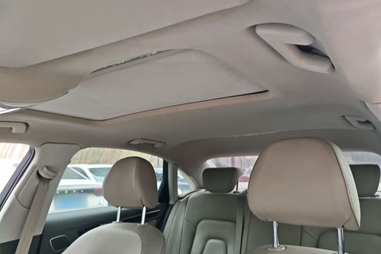 Used Audi A4L 2011 2.0 TFSI Comfort Model Headliner