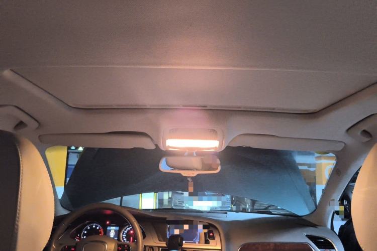 Used Audi A4L 2011 2.0 TFSI Luxury Model Headliner
