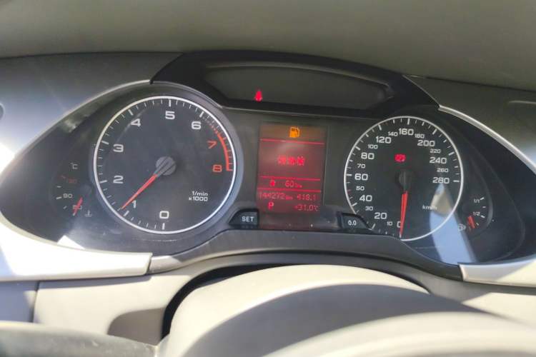 Used Audi A4L 2011 2.0 TFSI Comfort Model Instrument Cluster