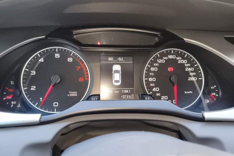 Used Audi A4L 2011 2.0 TFSI Technology Edition Instrument Cluster