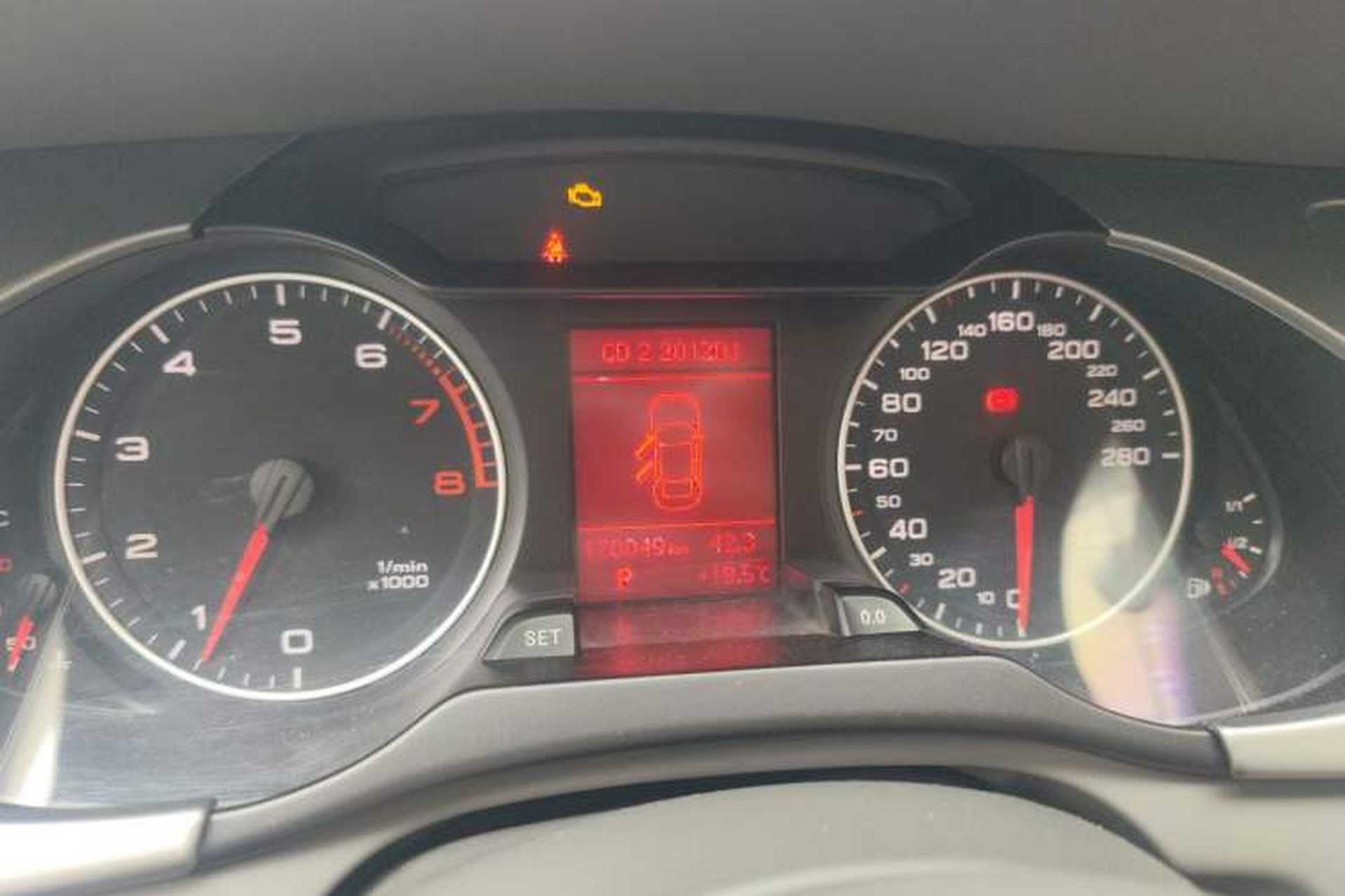 Used Audi A4L 2011 2.0 TFSI Comfort Model Instrument Cluster