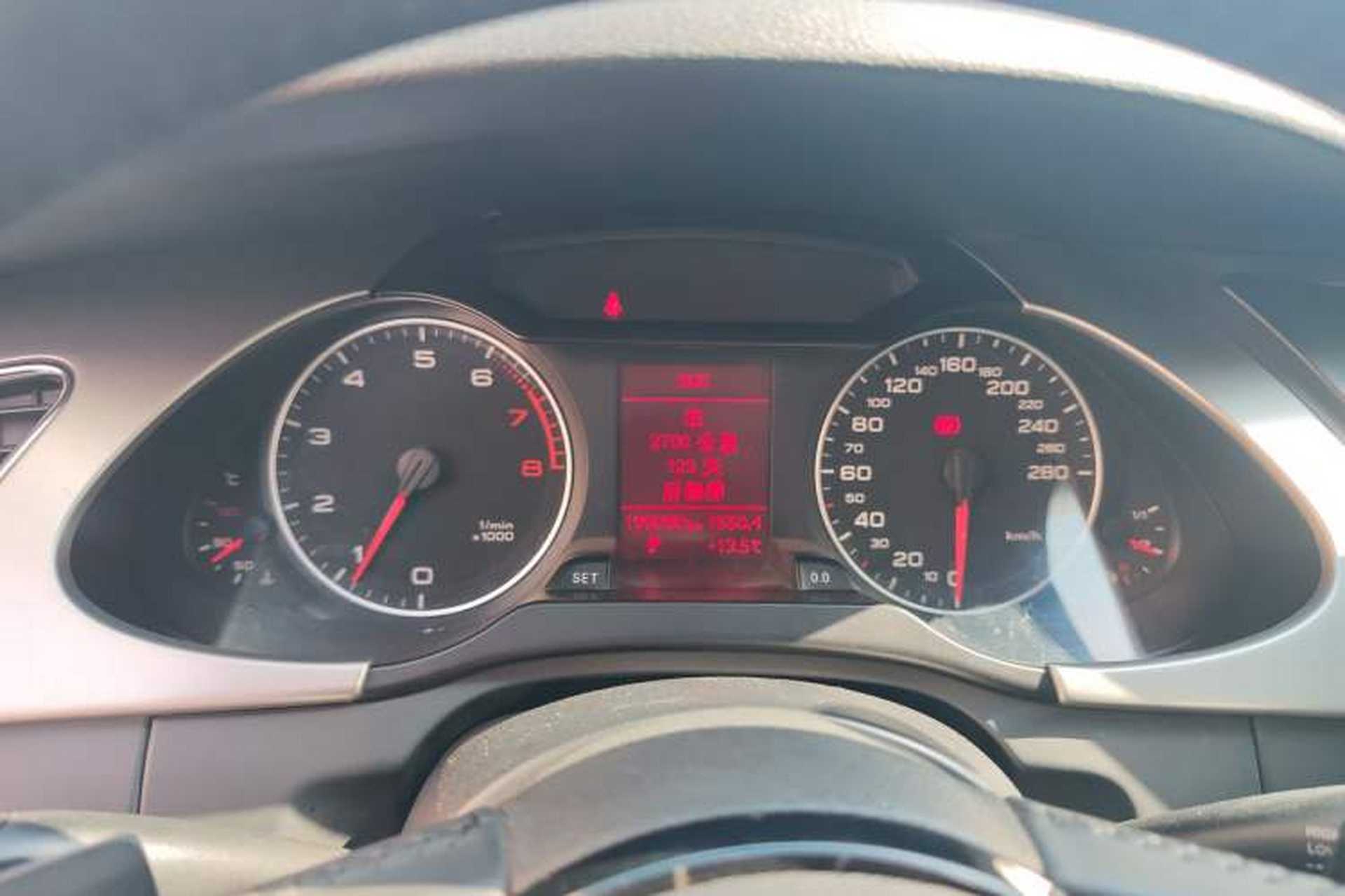 Used Audi A4L 2011 2.0 TFSI Comfort Model Instrument Cluster