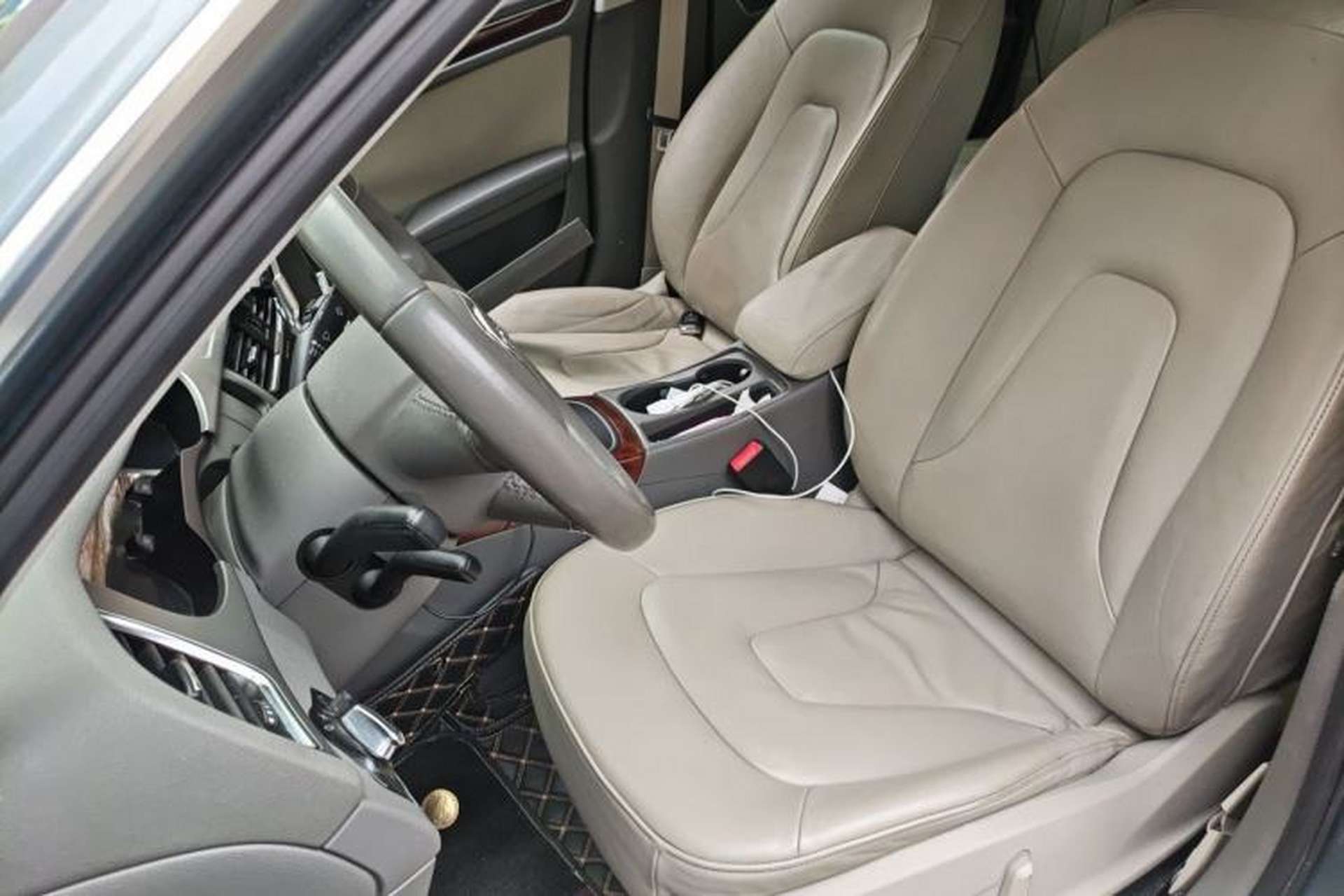Used Audi A4L 2011 2.0 TFSI Comfort Model Left Front Seat