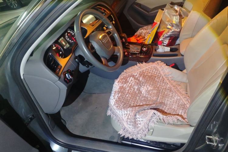 Used Audi A4L 2011 2.0 TFSI Technology Edition Left Front Seat