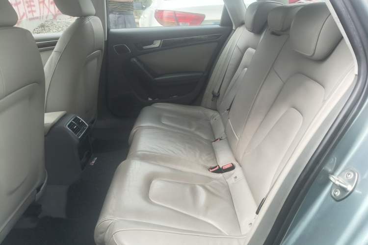 Used Audi A4L 2011 2.0 TFSI Technology Edition Left Rear Seat