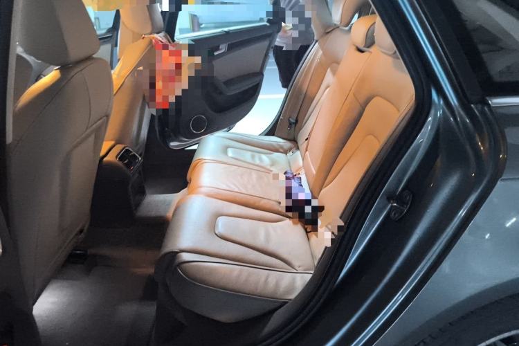 Used Audi A4L 2011 2.0 TFSI Luxury Model Left Rear Seat