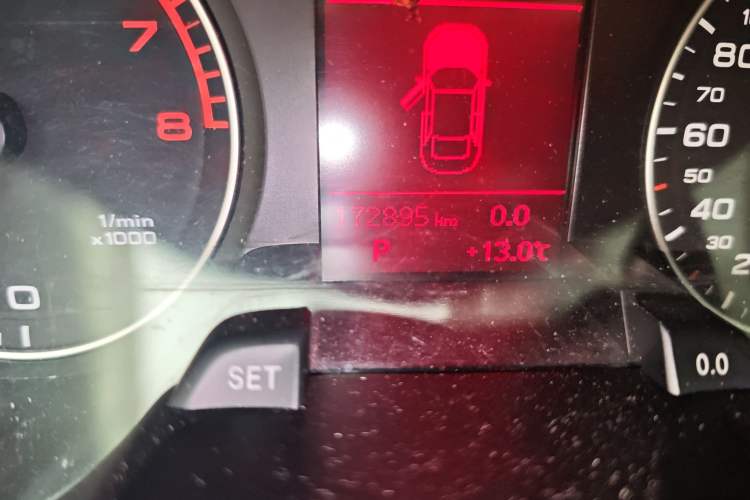 Used Audi A4L 2011 2.0 TFSI Comfort Model Odometer Close Up