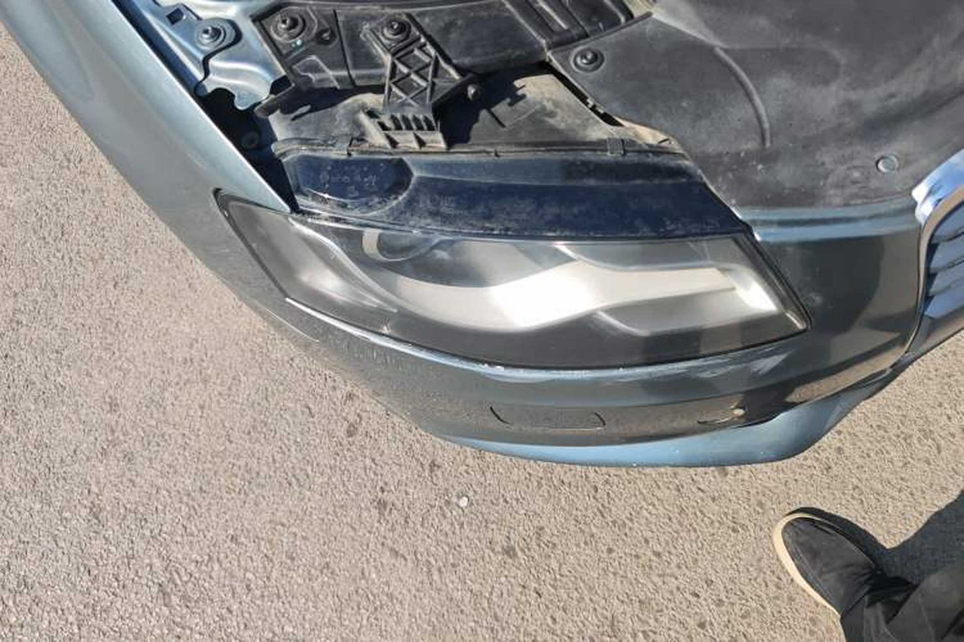 Used Audi A4L 2011 2.0 TFSI Comfort Model Right Front Headlight