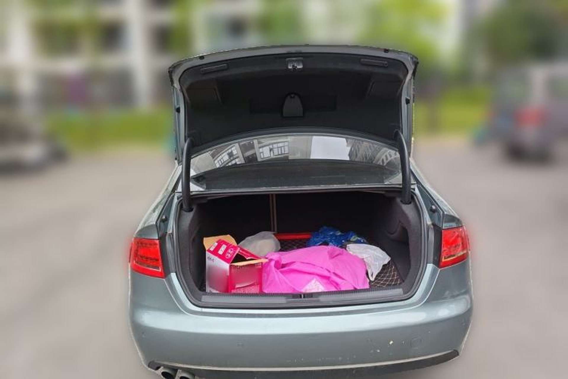 Used Audi A4L 2011 2.0 TFSI Comfort Model Trunk