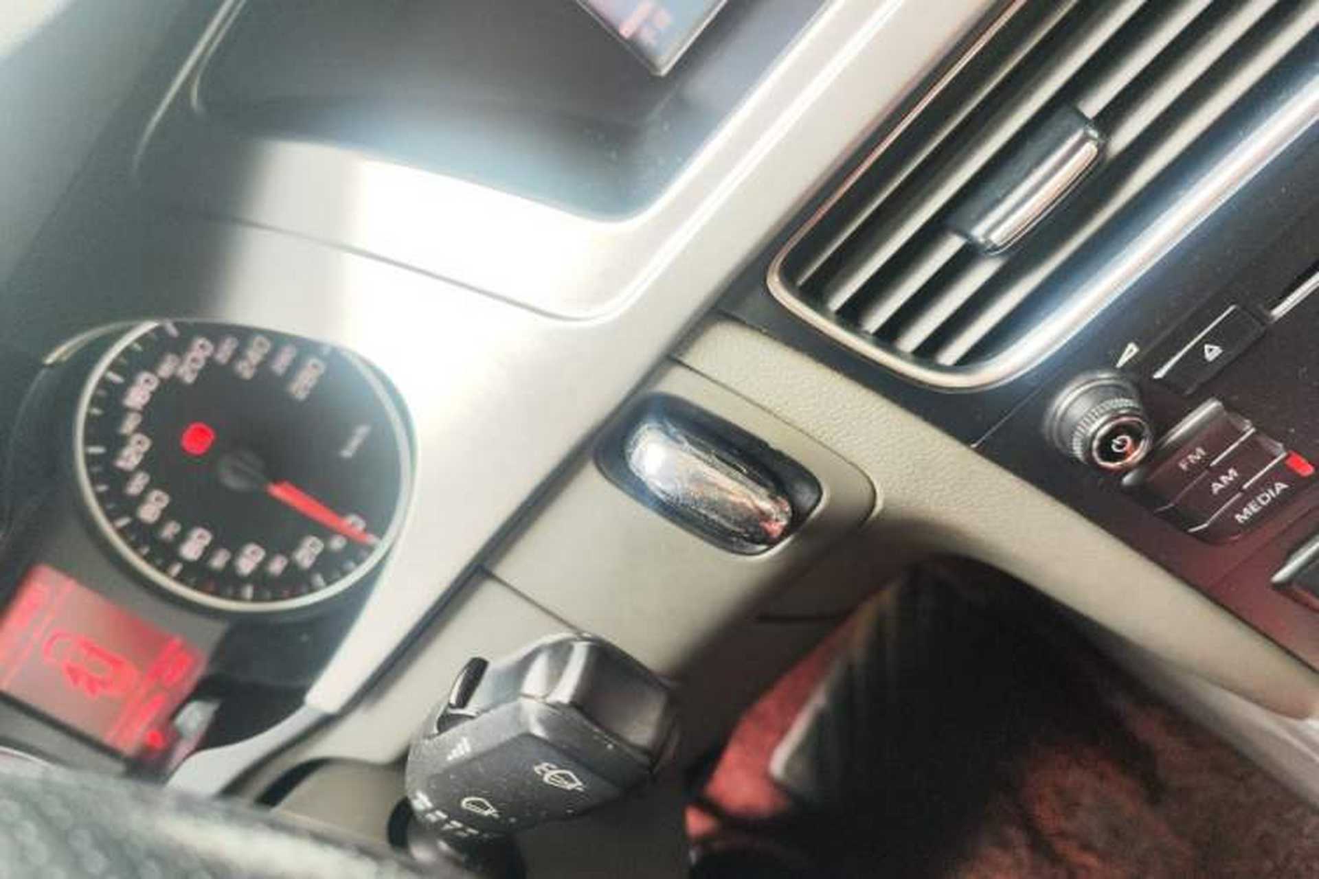 Used Audi A4L 2011 2.0 TFSI Comfort Model Vehicle Key