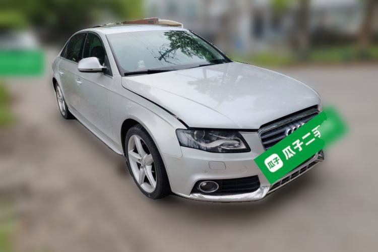 Used Audi A4L 2011 2.0 TFSI Technology Edition Front Right 45 Deg