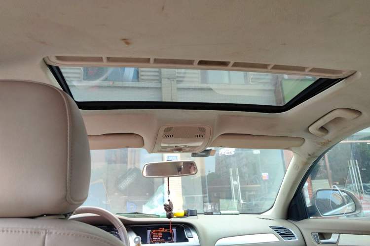 Used Audi A4L 2011 2.0 TFSI Standard Model Headliner