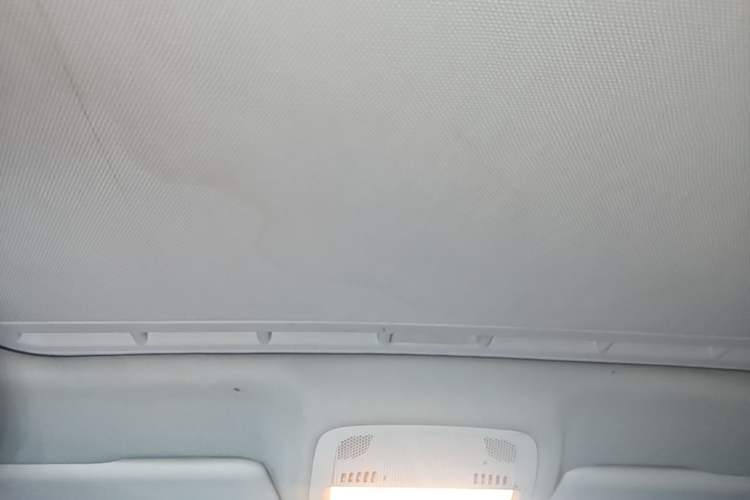 Used Audi A4L 2011 2.0 TFSI Comfort Model Headliner