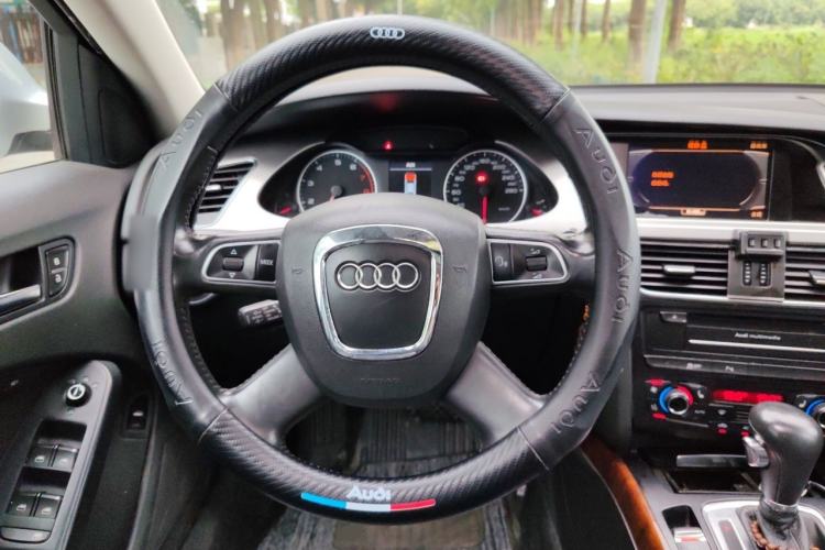 Used Audi A4L 2011 2.0 TFSI Technology Edition Steering Wheel