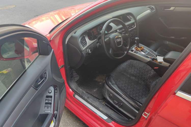 Used Audi A4L 2011 1.8 TFSI Comfort Model Driver Seat
