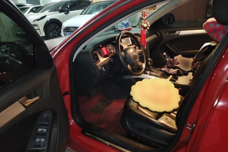 Used Audi A4L 2011 2.0 TFSI Standard Model Driver Seat