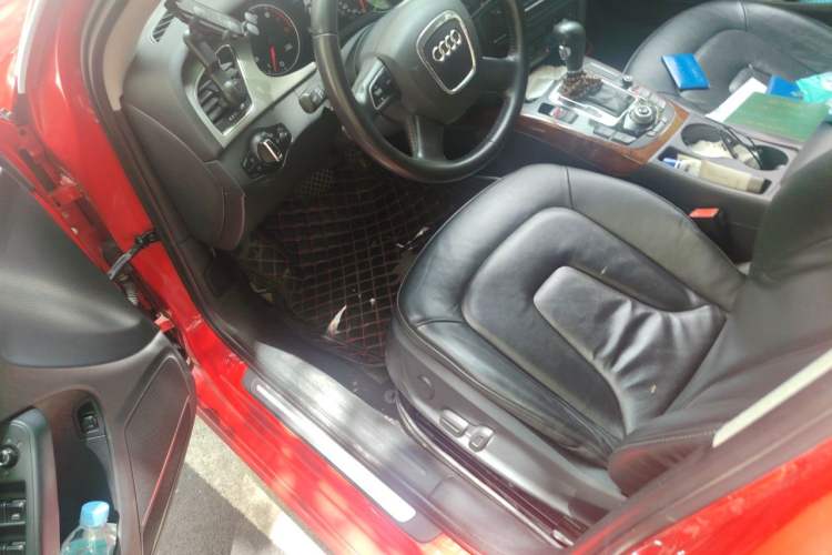 Used Audi A4L 2011 2.0 TFSI Technology Edition Driver Seat