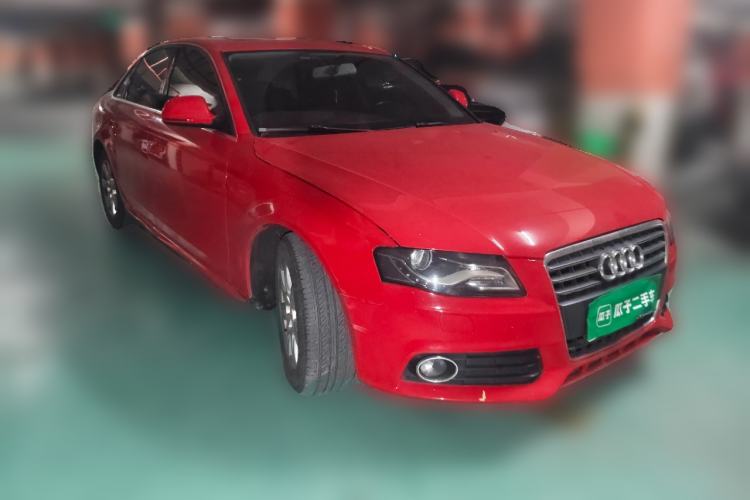 Used Audi A4L 2011 2.0 TFSI Comfort Model Front Right 45 Deg